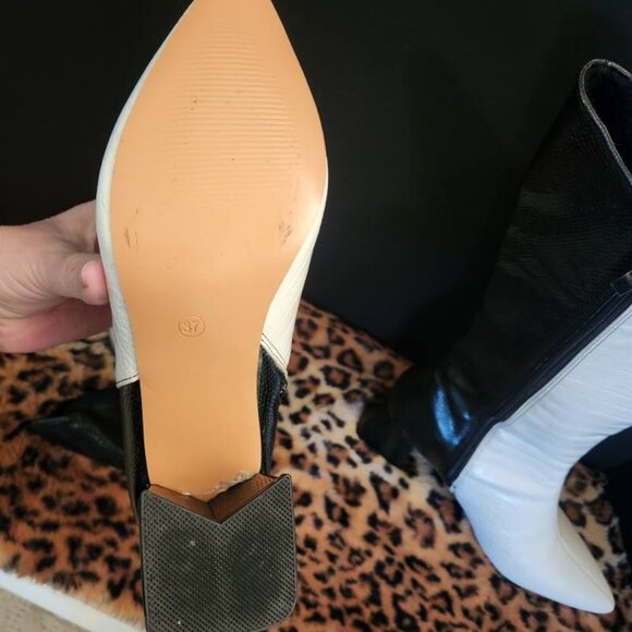 Tall black and white boots - Picture 4 of 4